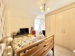 Photo 8- click for photo gallery